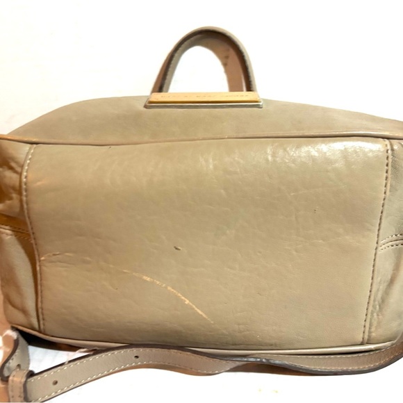 Marc by Marc Jacob’s Tan Leather Tote Bag - Picture 8 of 11